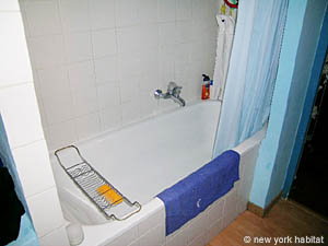 S&uuml;dfrankreich 2 Zimmer - Loft ferienwohnung - badezimmer 1 (PR-611) photo 3 von 4