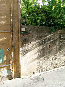 South France - French Riviera - 2 Bedroom - Villa accommodation - living room (PR-625) photo 10 of 12