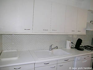 South France - French Riviera - 2 Bedroom - Villa accommodation - kitchen (PR-625) photo 1 of 10