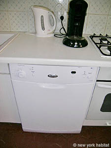 South France - French Riviera - 2 Bedroom - Villa accommodation - kitchen (PR-625) photo 5 of 10