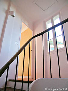 South France - French Riviera - 2 Bedroom - Villa accommodation - other (PR-625) photo 1 of 13