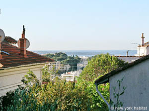 South France - French Riviera - 2 Bedroom - Villa accommodation - bedroom 1 (PR-625) photo 3 of 14
