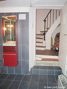 South France - French Riviera - 2 Bedroom - Villa accommodation - bathroom 3 (PR-625) photo 5 of 5