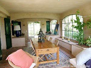 South France - French Riviera - 6 Bedroom - Villa accommodation - living room (PR-626) photo 7 of 22