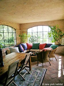 South France - French Riviera - 6 Bedroom - Villa accommodation - living room (PR-626) photo 10 of 22