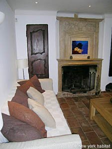 South France - French Riviera - 6 Bedroom - Villa accommodation - living room (PR-626) photo 14 of 22