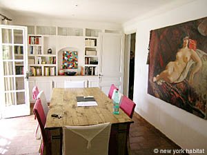 South France - French Riviera - 6 Bedroom - Villa accommodation - living room (PR-626) photo 20 of 22