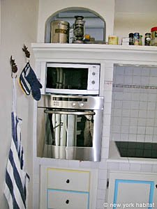 South France - French Riviera - 6 Bedroom - Villa accommodation - kitchen (PR-626) photo 2 of 7