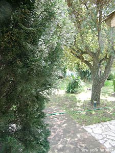 South France - French Riviera - 6 Bedroom - Villa accommodation - bedroom 1 (PR-626) photo 8 of 8