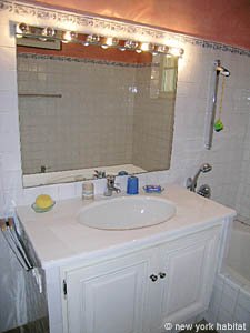 South France - French Riviera - 6 Bedroom - Villa accommodation - bathroom 1 (PR-626) photo 3 of 3