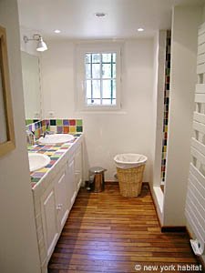 South France - French Riviera - 6 Bedroom - Villa accommodation - bathroom 3 (PR-626) photo 4 of 6