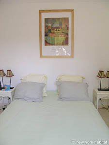 South France - French Riviera - 6 Bedroom - Villa accommodation - bedroom 5 (PR-626) photo 3 of 3