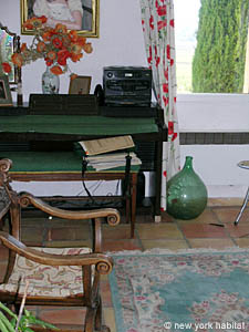 Sud de la France - Provence - Luberon - T3 - Villa appartements location vacances - chambre 1 (PR-637) photo 3 de 10