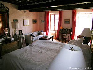 South France 4 Bedrooms - Villa accommodation bedroom 1 photo 30