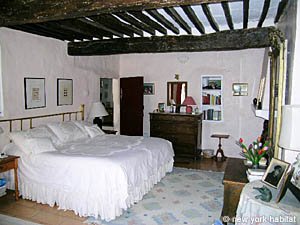 South France 4 Bedrooms - Villa accommodation bedroom 1 photo 35