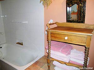 South France 4 Bedrooms - Villa accommodation bathroom 1 photo 38