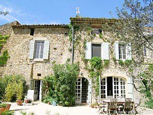 South France 4 Bedrooms - Villa accommodation - Apartment reference PR-638