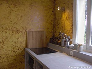 South France - Avignon Region - 6 Bedroom - Villa accommodation - kitchen (PR-650) photo 4 of 6