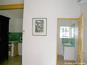 Sur de Francia - Aix en Provence - Marsella - Estudio alojamiento, bed and breakfast - ba&ntilde;o (PR-663) photo 1 de 4