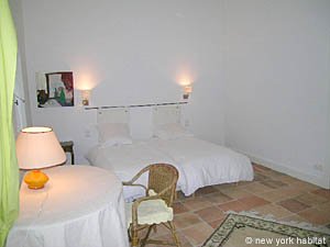 Sud della Francia - Alpilles - 4 Camere - Villa appartamento casa vacanze - camera 1 (PR-672) photo 2 di 5