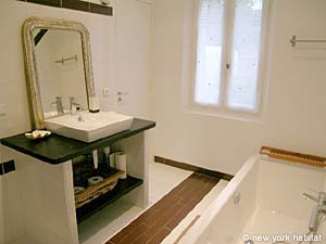 Sud della Francia - Alpilles - 4 Camere - Villa appartamento casa vacanze - bagno 1 (PR-672) photo 1 di 5
