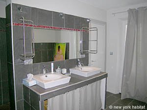 Sud della Francia - Alpilles - 4 Camere - Villa appartamento casa vacanze - bagno 4 (PR-672) photo 1 di 7
