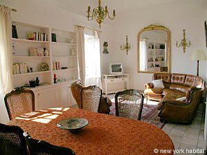 South France - French Riviera - 3 Bedroom accommodation - living room (PR-674) photo 4 of 15