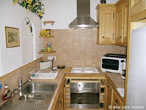 South France - French Riviera - 3 Bedroom accommodation - kitchen (PR-674) photo 2 of 10