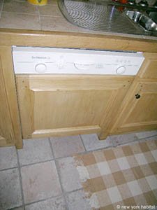 South France - French Riviera - 3 Bedroom accommodation - kitchen (PR-674) photo 5 of 10