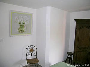 South France - French Riviera - 3 Bedroom accommodation - bedroom 2 (PR-674) photo 2 of 7