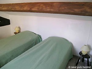 South France - French Riviera - 3 Bedroom accommodation - bedroom 3 (PR-674) photo 7 of 7