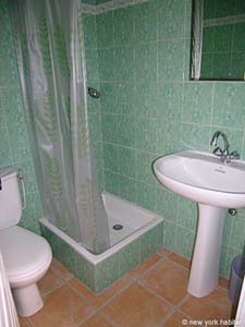 Sud della Francia - Costa Azzurra - 1 Camera appartamento - bagno (PR-675) photo 1 di 2