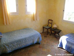 Sud della Francia 6 Camere - Villa appartamento casa vacanze - camera 6 (PR-676) photo 2 di 5
