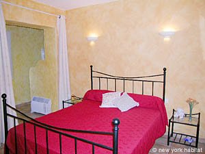 Sud della Francia - Regione di Avignone - 4 Camere - Villa appartamento casa vacanze - camera 1 (PR-688) photo 1 di 3