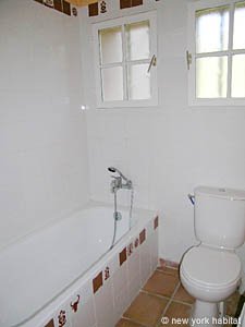 Sud della Francia - Regione di Avignone - 4 Camere - Villa appartamento casa vacanze - bagno 2 (PR-688) photo 2 di 3