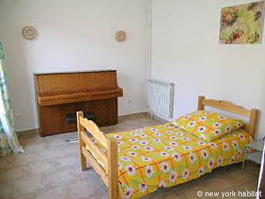 Sud della Francia - Aix en Provence - Marsiglia - 7 Camere da letto - Villa appartamento casa vacanze - camera 5 (PR-694) photo 1 di 3