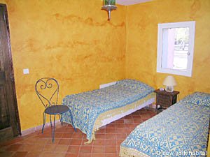 South France - Provence Luberon - 6 Bedroom - Villa accommodation - bedroom 2 (PR-697) photo 1 of 3
