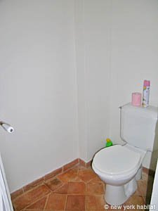 South France - Provence Luberon - 6 Bedroom - Villa accommodation - bathroom 4 (PR-697) photo 1 of 3