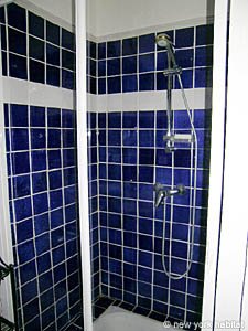South France - Provence Luberon - 6 Bedroom - Villa accommodation - bathroom 4 (PR-697) photo 3 of 3