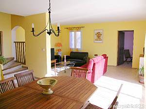 Sud de la France - Avignon et sa r&eacute;gion - T5 - Villa appartements location vacances - s&eacute;jour (PR-698) photo 1 de 11