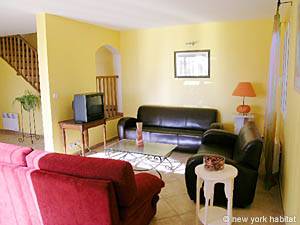 Sud de la France - Avignon et sa r&eacute;gion - T5 - Villa appartements location vacances - s&eacute;jour (PR-698) photo 2 de 11