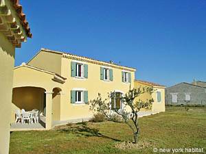 Sud de la France - Avignon et sa r&eacute;gion - T5 - Villa appartements location vacances - autre (PR-698) photo 5 de 10