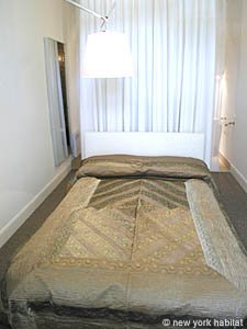 Sud de la France - C&ocirc;te d'Azur - T2 appartements location vacances - chambre (PR-704) photo 1 de 2