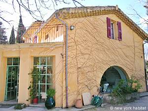 Südfrankreich - Provence - 4 Zimmer - Villa ferienwohnung - andere (PR-715) photo 1 von 31 Südfrankreich - Provence - 4 Zimmer - Villa ferienwohnung - andere (PR-715) photo 1 von 31
