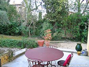 Südfrankreich - Provence - 4 Zimmer - Villa ferienwohnung - andere (PR-715) photo 20 von 31 Südfrankreich - Provence - 4 Zimmer - Villa ferienwohnung - andere (PR-715) photo 20 von 31