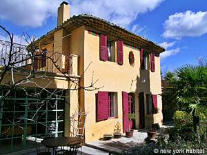 Südfrankreich - Provence - 4 Zimmer - Villa ferienwohnung - andere (PR-715) photo 19 von 31 Südfrankreich - Provence - 4 Zimmer - Villa ferienwohnung - andere (PR-715) photo 19 von 31