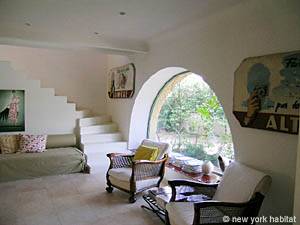 Südfrankreich - Provence - 4 Zimmer - Villa ferienwohnung - wohnzimmer (PR-715) photo 13 von 24 Südfrankreich - Provence - 4 Zimmer - Villa ferienwohnung - wohnzimmer (PR-715) photo 13 von 24
