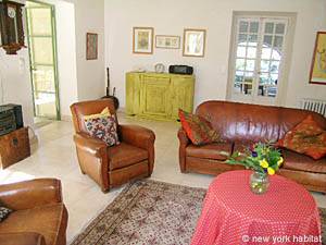 Südfrankreich - Provence - 4 Zimmer - Villa ferienwohnung - wohnzimmer (PR-715) photo 20 von 24 Südfrankreich - Provence - 4 Zimmer - Villa ferienwohnung - wohnzimmer (PR-715) photo 20 von 24