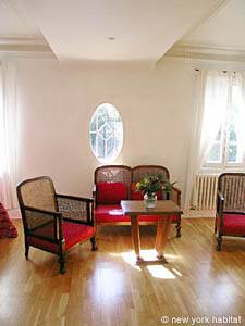 Südfrankreich - Provence - 4 Zimmer - Villa ferienwohnung - schlafzimmer 3 (PR-715) photo 3 von 6 Südfrankreich - Provence - 4 Zimmer - Villa ferienwohnung - schlafzimmer 3 (PR-715) photo 3 von 6