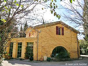 Südfrankreich - Provence - 4 Zimmer - Villa ferienwohnung - andere (PR-715) photo 23 von 31 Südfrankreich - Provence - 4 Zimmer - Villa ferienwohnung - andere (PR-715) photo 23 von 31